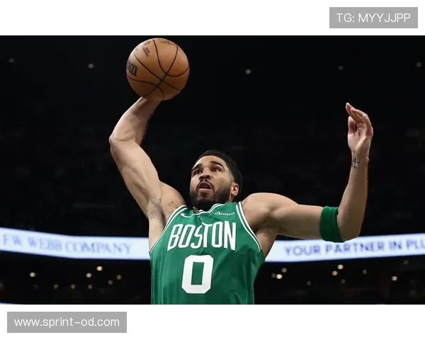 布朗单打拉开空间持续得分助塔图姆空位增多