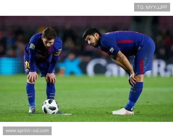 加纳乔 vs 拉菲尼亚：边路技术与冲击力对比分析